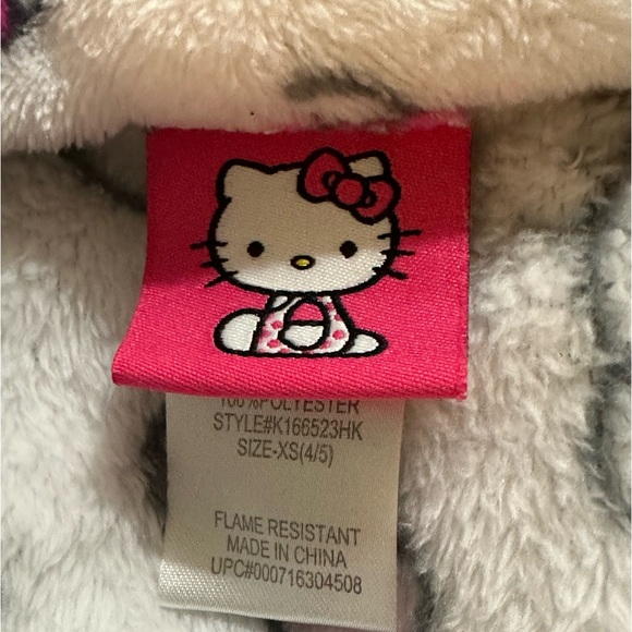 Girls Super Soft Hello Kitty Robe size 4/5 - Picture 2 of 3
